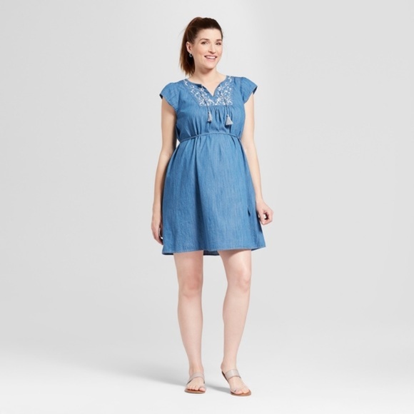Isabel Maternity by Ingrid & Isabel Dresses & Skirts - Isabel Maternity embroidered chambray dress